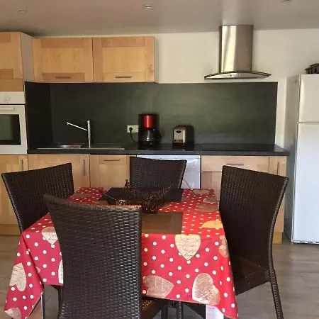 2 Room Flat شقة بورتو فيكشْيو